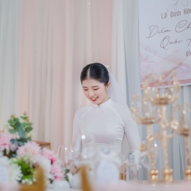 Lễ Đính Hôn Mộng Mơ